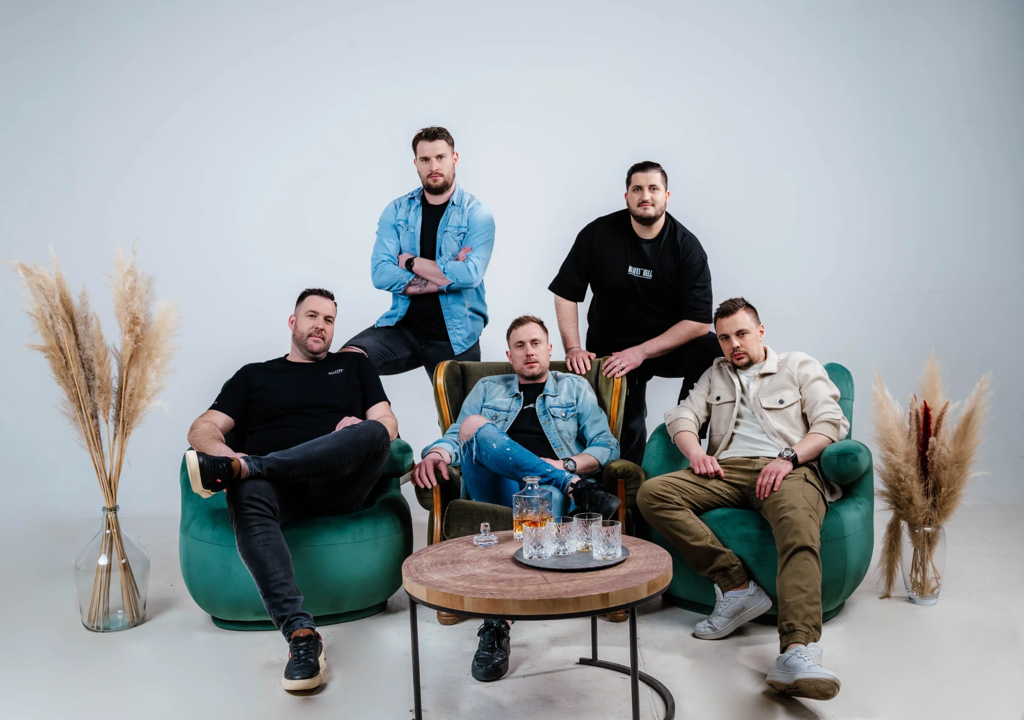 Bend Šarmeri grupna fotografija - profesionalni svadbeni bend Hrvatska